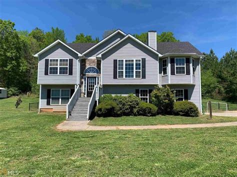 This home last sold for $192,000 in August 2022. . Zillow cedartown ga